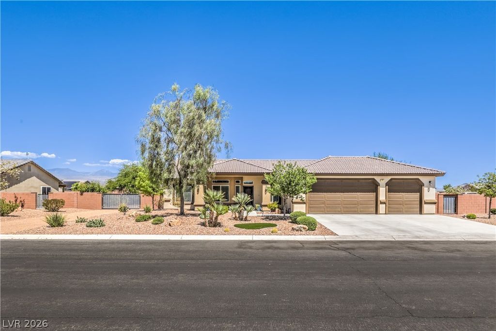 171 MONDALE Court, Pahrump, NV 89048