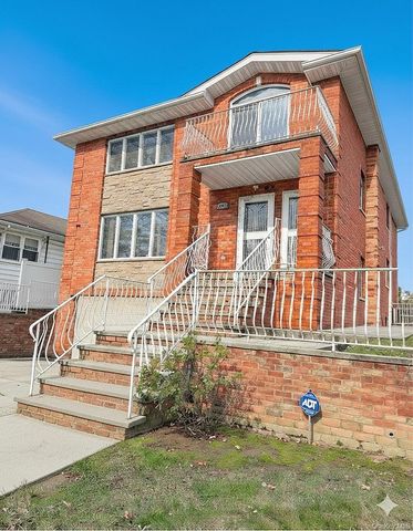 253-12 58 Avenue, Little Neck, NY 11362