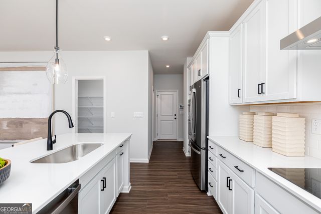 1811 Jordan Brook Drive, Lawrenceville, GA 30043