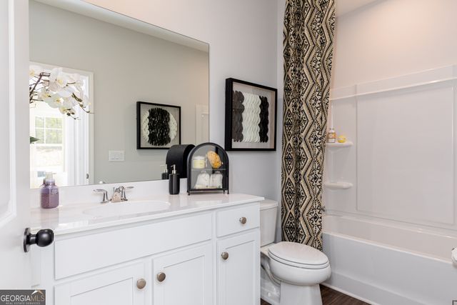 1811 Jordan Brook Drive, Lawrenceville, GA 30043