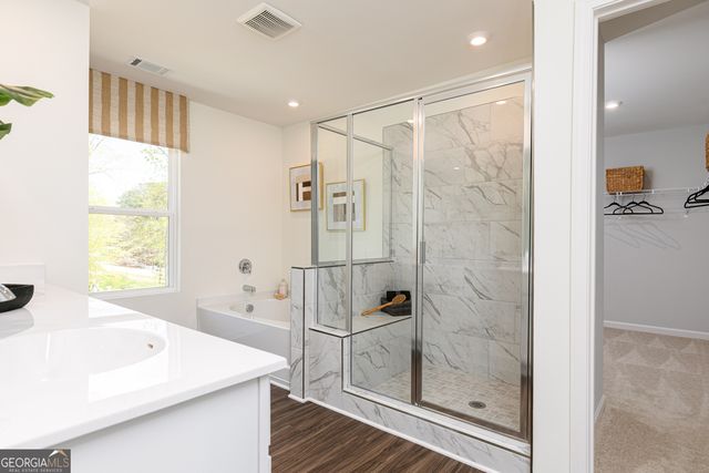 1811 Jordan Brook Drive, Lawrenceville, GA 30043