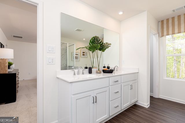 1811 Jordan Brook Drive, Lawrenceville, GA 30043
