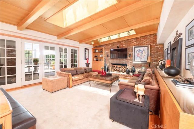 3152 Parkside Drive, San Bernardino, CA 92404