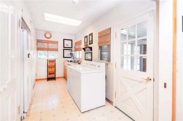 3152 Parkside Drive, San Bernardino, CA 92404