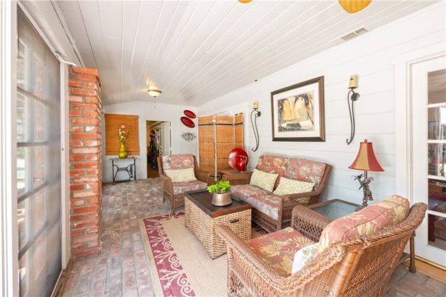 3152 Parkside Drive, San Bernardino, CA 92404