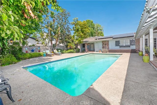 3152 Parkside Drive, San Bernardino, CA 92404