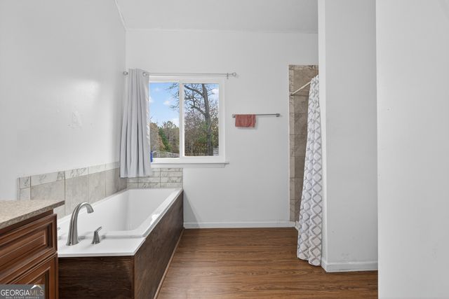 2792 Brandon Lake Drive, Snellville, GA 30039