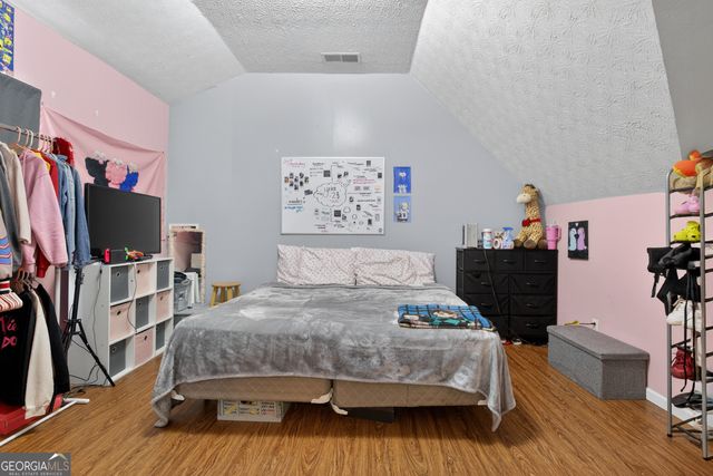 2792 Brandon Lake Drive, Snellville, GA 30039