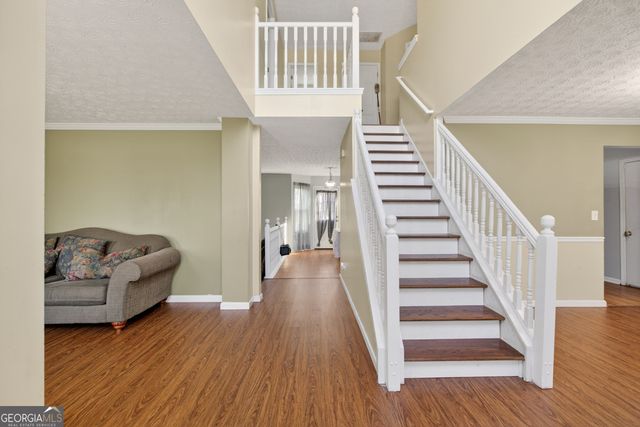 2792 Brandon Lake Drive, Snellville, GA 30039