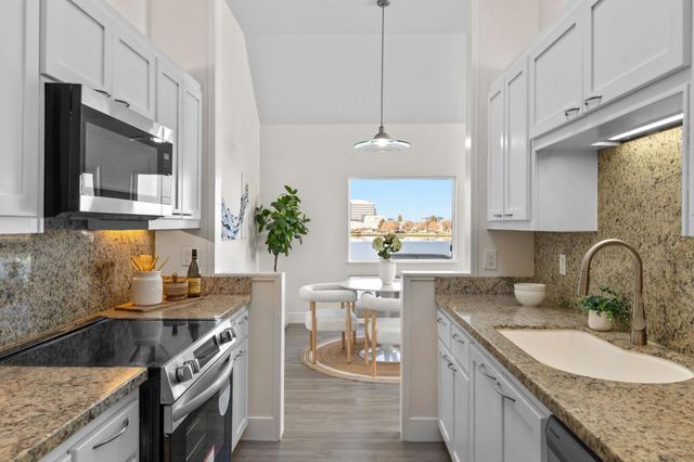 614 Portofino Lane, Foster City, CA 94404