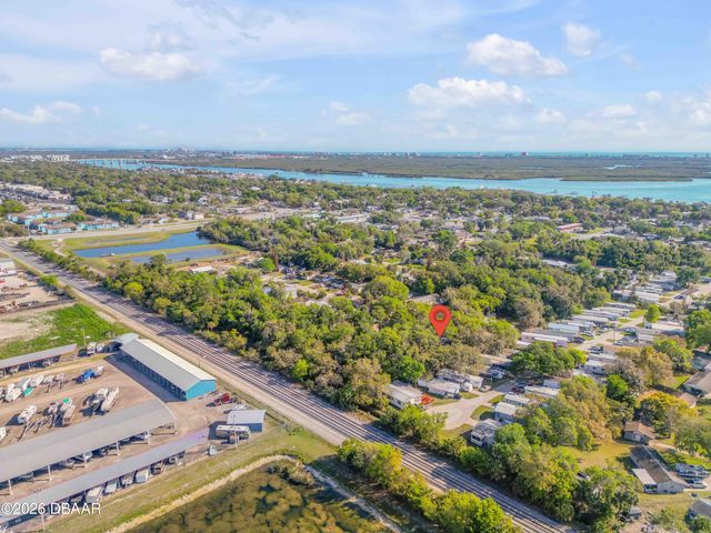 420 Perdita Avenue, Edgewater, FL 32132