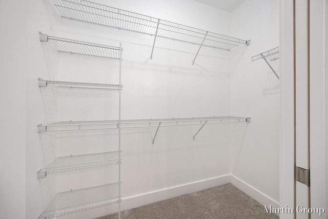 2247 Watertown Way, Grand Rapids, MI 49505