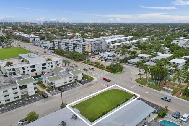 4200 N Ocean Dr, Lauderdale By The Sea, FL 33308