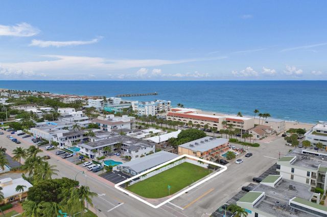 4200 N Ocean Dr, Lauderdale By The Sea, FL 33308