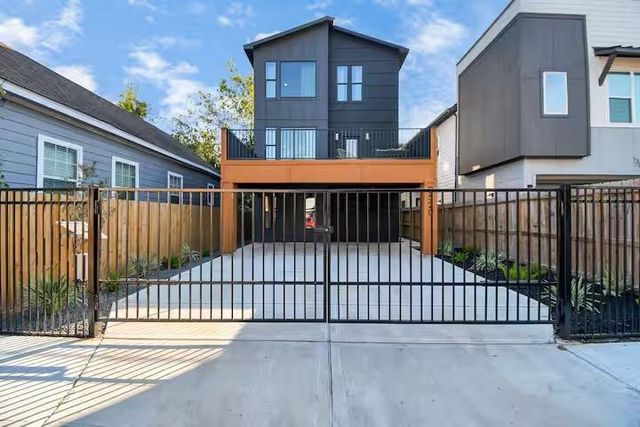 2520 Rosalie Street, Houston, TX 77004