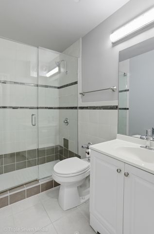 3600 N Lake Shore Drive 709, Chicago, IL 60613