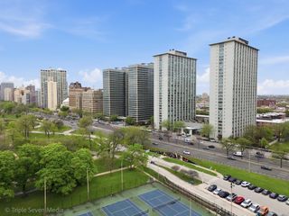 3600 N Lake Shore Drive 709, Chicago, IL 60613