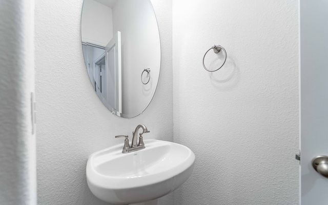 1825 Acorn Creek Circle, Mesquite, TX 75181