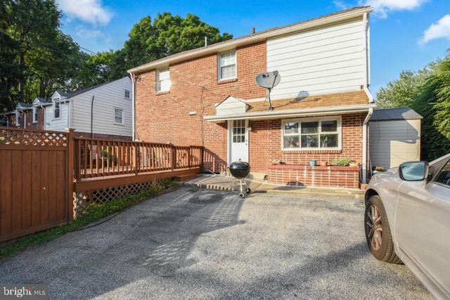 40 TRENT RD, Wynnewood, PA 19096