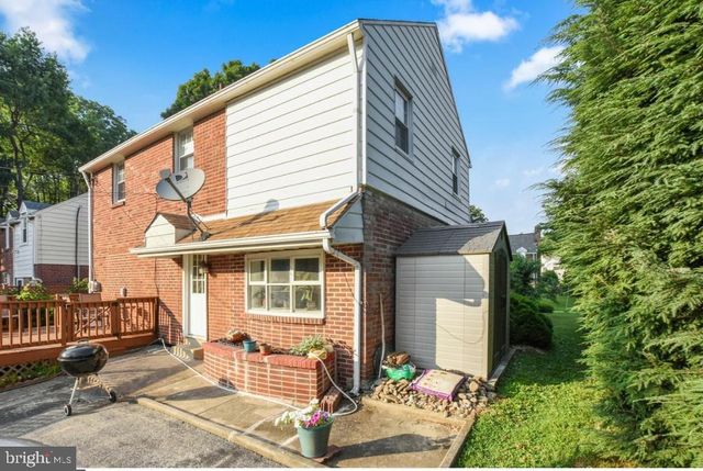 40 TRENT RD, Wynnewood, PA 19096