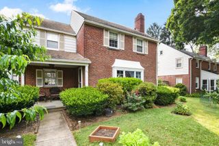40 TRENT RD, Wynnewood, PA 19096