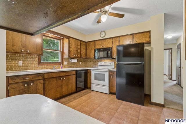 7305 Washington Street, Ralston, NE 68127