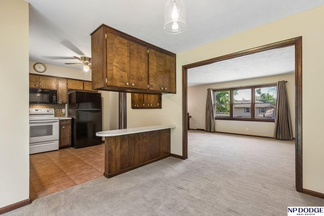 7305 Washington Street, Ralston, NE 68127