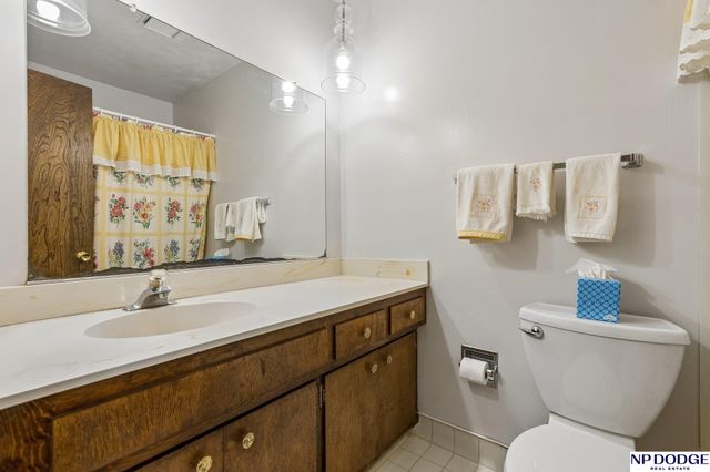 7305 Washington Street, Ralston, NE 68127