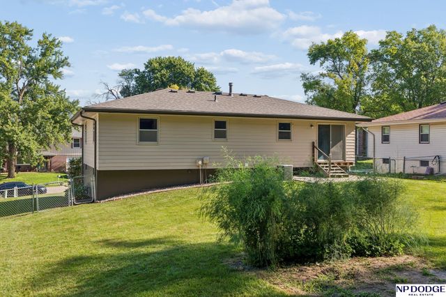 7305 Washington Street, Ralston, NE 68127