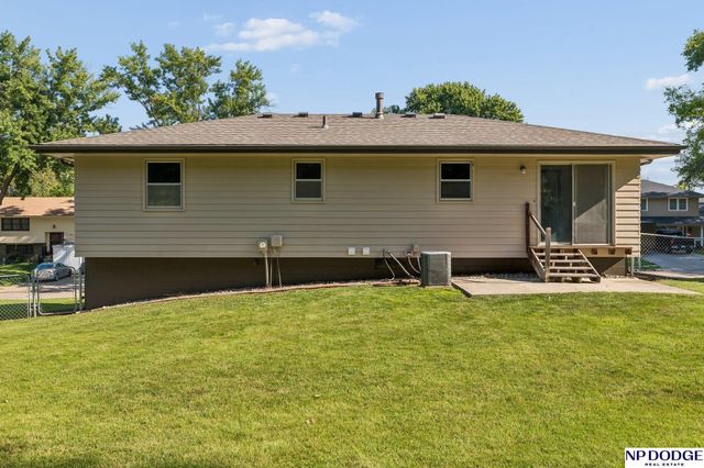 7305 Washington Street, Ralston, NE 68127
