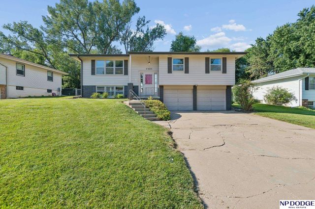 7305 Washington Street, Ralston, NE 68127