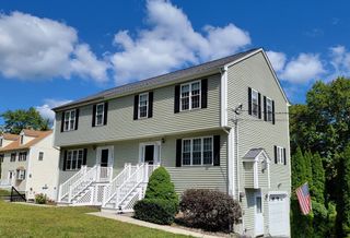 95 Hudson St 95, Northbridge, MA 01534