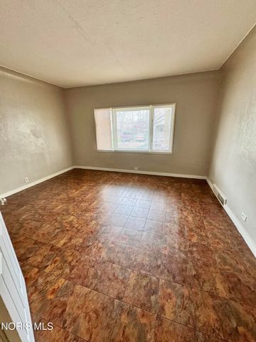 158 Everett Street, Toledo, OH 43608