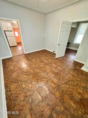 158 Everett Street, Toledo, OH 43608