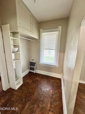 158 Everett Street, Toledo, OH 43608