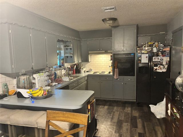 5632 S 85th East Avenue, Tulsa, OK 74145