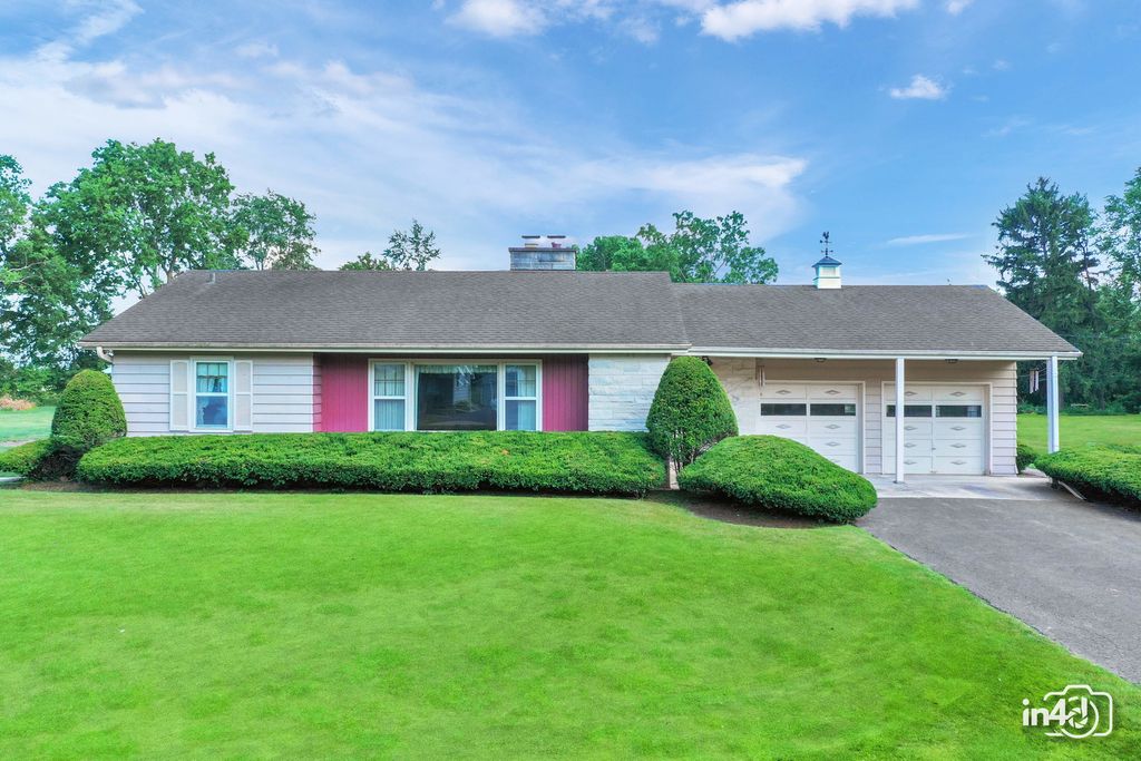 74 Wilmette Drive, Oswego, IL 60543