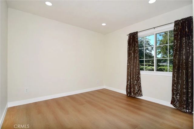 6162 Peterson, Woodland Hills, CA 91367