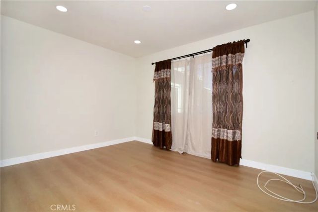 6162 Peterson, Woodland Hills, CA 91367