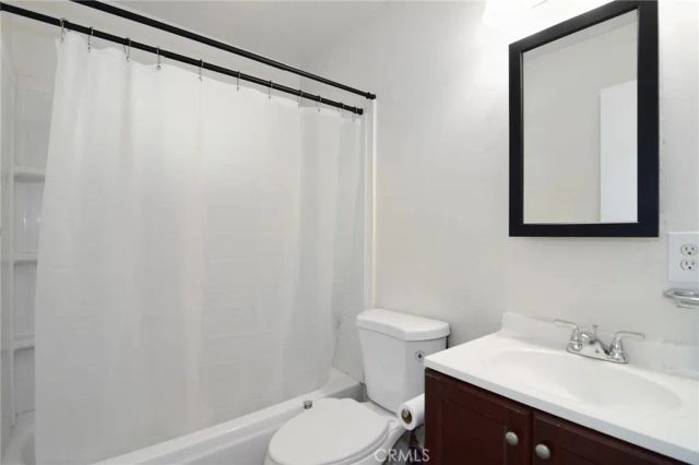 6162 Peterson, Woodland Hills, CA 91367