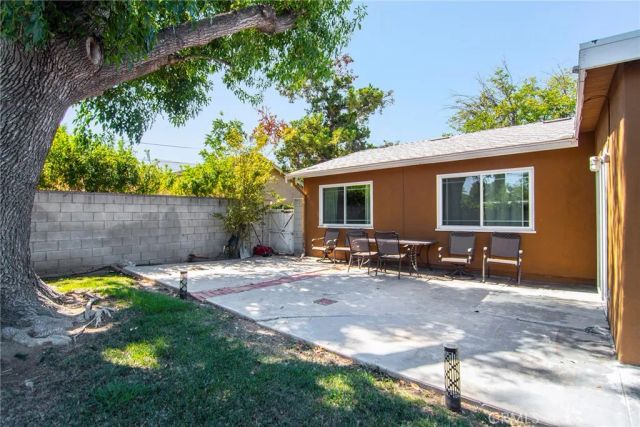 6162 Peterson, Woodland Hills, CA 91367