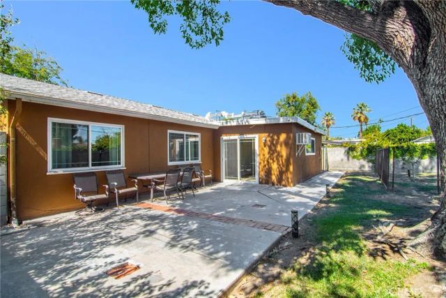 6162 Peterson, Woodland Hills, CA 91367