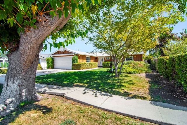 6162 Peterson, Woodland Hills, CA 91367