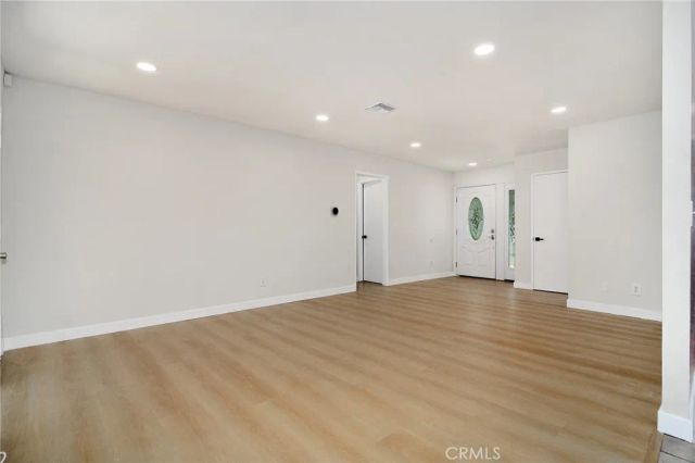 6162 Peterson, Woodland Hills, CA 91367