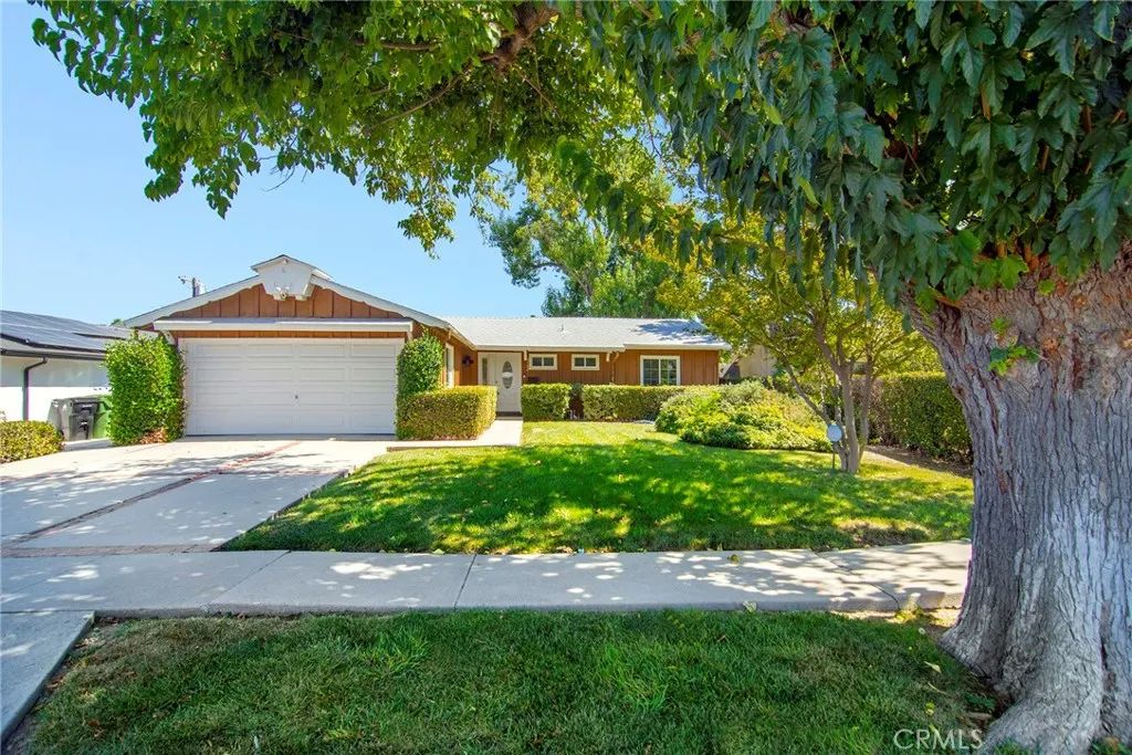 6162 Peterson, Woodland Hills, CA 91367
