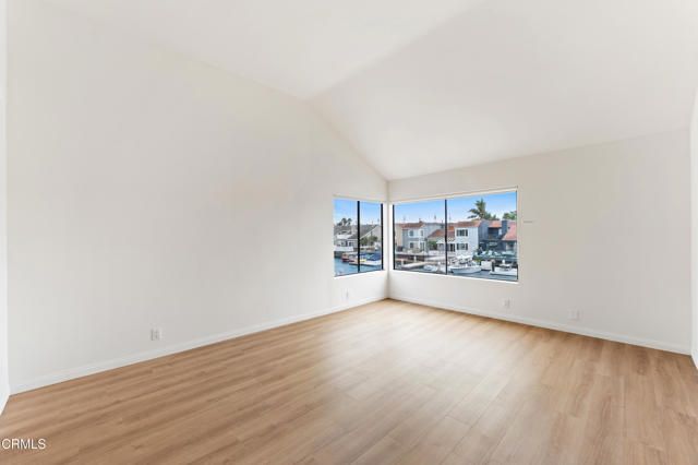 4320 Meridian Avenue, Oxnard, CA 93035