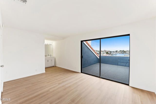 4320 Meridian Avenue, Oxnard, CA 93035