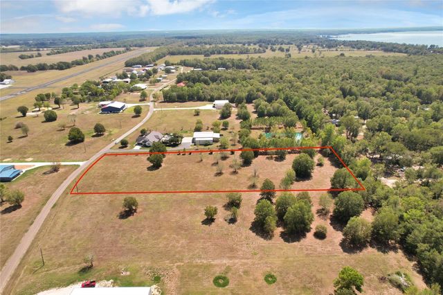 L8 Air Park Drive, Livingston, TX 77351