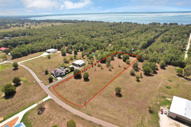 L8 Air Park Drive, Livingston, TX 77351