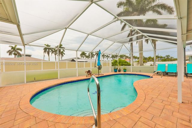 450 Bayshore Drive, Cape Coral, FL 33904